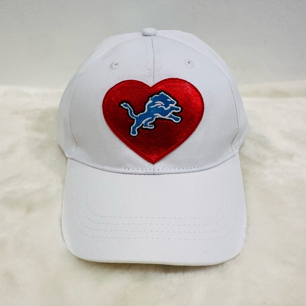 Detroit Lions White baseball hat Cap with Red Heart and Blue Lion logo!